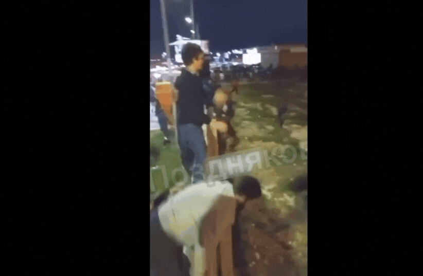暴民闯跑道找以色列人 俄达吉斯坦首府机场关闭