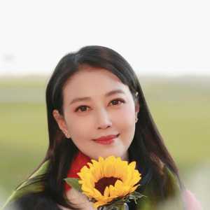 周海媚工作室：周海媚因病医治无效去世
