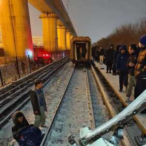 北京地铁昌平线追尾致102人骨折，事故原因初步查明