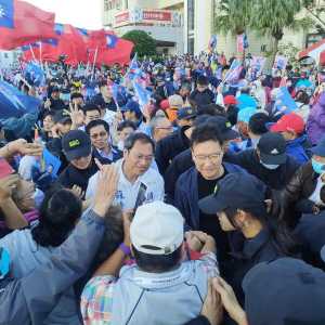 赵少康：比起买武器 最好的防卫是大陆人认为台湾好