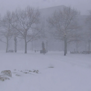 首波寒流来袭! 大温气温骤降 列治文下周-14℃飘雪! 加拿大地图"红变蓝" ...