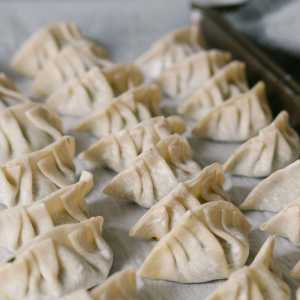 借12万卖冷冻水饺 华女年创450万业绩