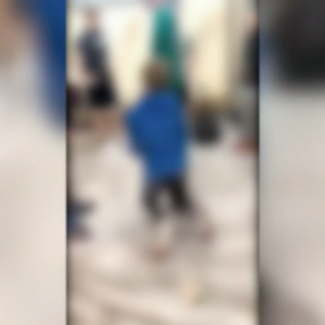 全网疯传！儿子遭校园霸凌，加拿大爸爸冲去学校把人揍了！
