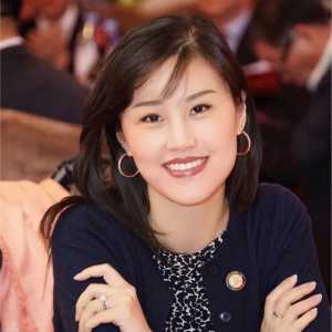纽约州长前幕僚长孙雯长岛豪宅 遭FBI突袭搜查