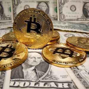 特朗普胜选加持 比特币飙涨逼近9万美元