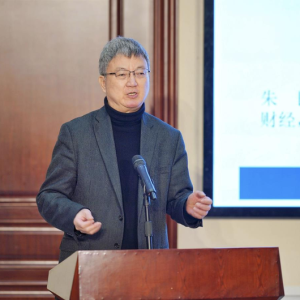 特朗普扬言提高关税60% 人行前官员：中国将会反击