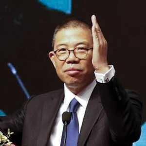 农夫山泉老板怒怼中国新首富 指责抖音纵容网络暴力