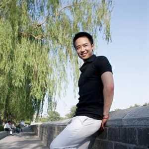 薄瓜瓜婚宴传被下封口令 现场搭棚防空拍机拍摄