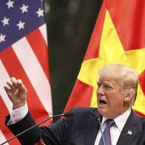 特朗普外交怪招连发 其实剑指中国？