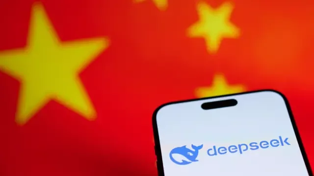 DeepSeek梁文锋：从量化基金到聊天机器人投资者