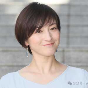 日本国民美少女暴力伤人被捕！追尾大卡车后送医殴打护士，曾因婚内丑闻塌房数次！网友：坠落到底…