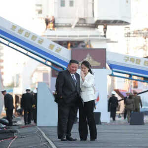金正恩携女儿登上的“大船”，有啥新鲜的？