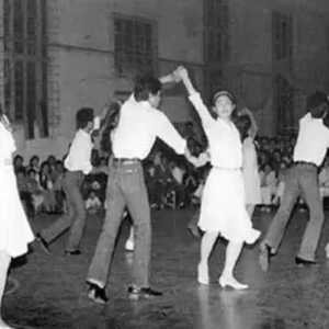 1983年“聚众淫乱”大案：女子与130多人发生关系被枪毙