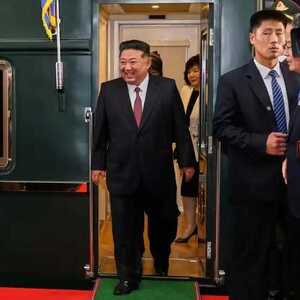 金正恩专列抵京 两韩高阶官员能否在北京“同框”？