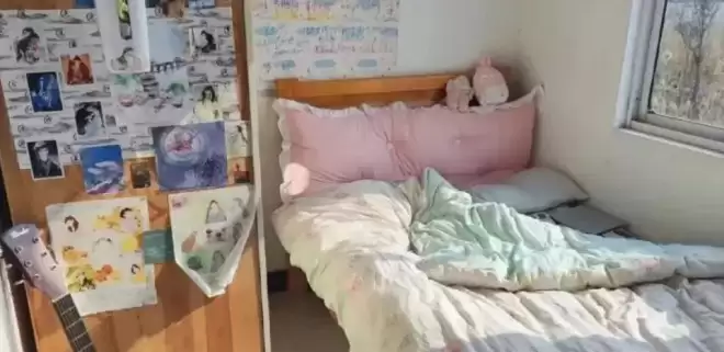 “我的妈妈，总带陌生女孩回家”