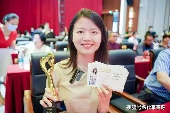 她是感动中国人物，半岁失聪逆袭成清华博士