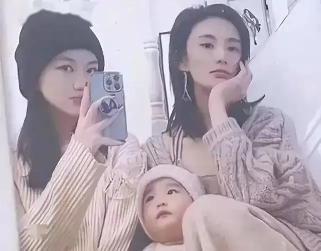 李嫣没想到爸爸离婚才9天,一家四口处境截然不同