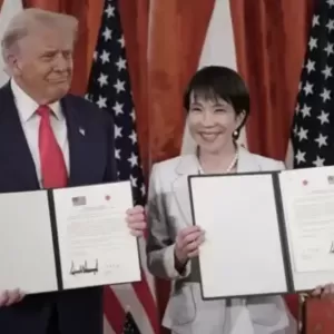 特朗普访日:稀土,诺贝尔奖提名,午餐的日本食材和美国大米