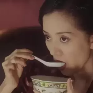 罕见的文坛天才，30年了，她无可替代