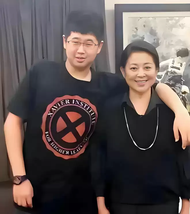 倪萍：9年艰辛救子,不将经济负担转嫁给再婚丈夫
