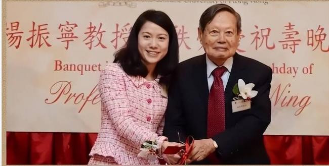 网传翁帆将要去英国留学两年 