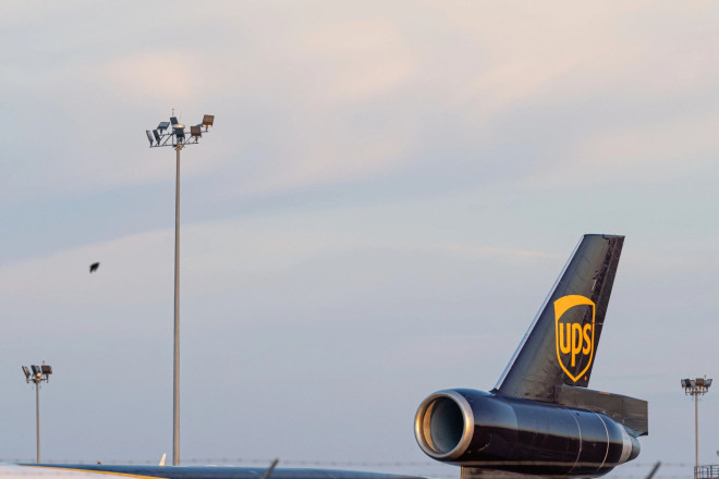 麦道MD-11飞机致命空难 两物流巨头宣布停飞 