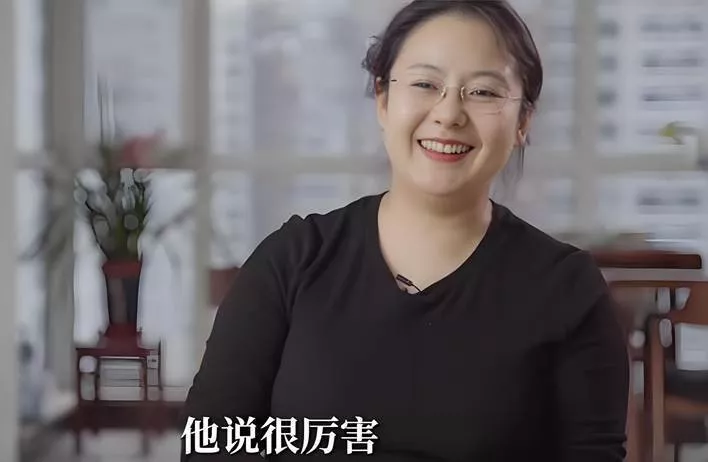 蔡磊现状令人泪目 舌头嘴唇已经萎缩 洗澡用绳子吊