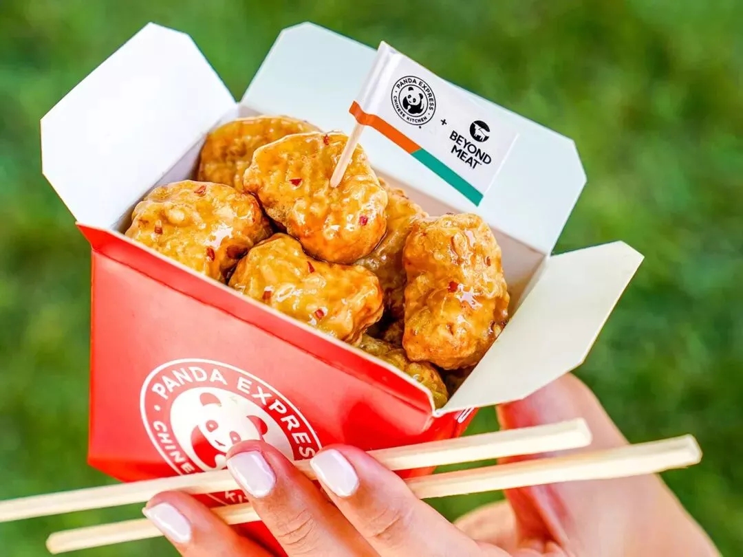 200块一碗的天价麻辣烫，让老外重新认识中餐