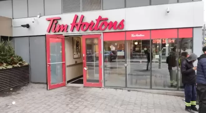 曝光! 多伦多一家Tim Hortons被刷大量5星好评: 网名全是南亚裔!