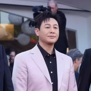 “狂飙”强哥好暖…张颂文救了车祸路人 称“换谁都会这样做”