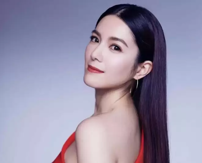 香港知名女星正式离婚，恢复单身即有追求者