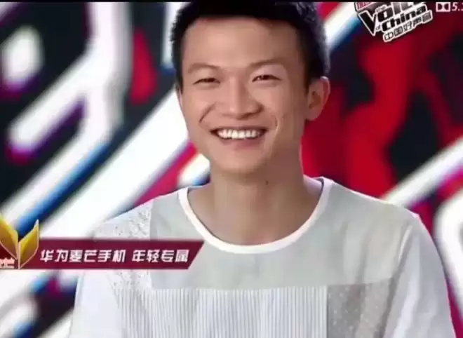 撕开32岁周深处境:那英淘汰他时那句话,如今全部应验