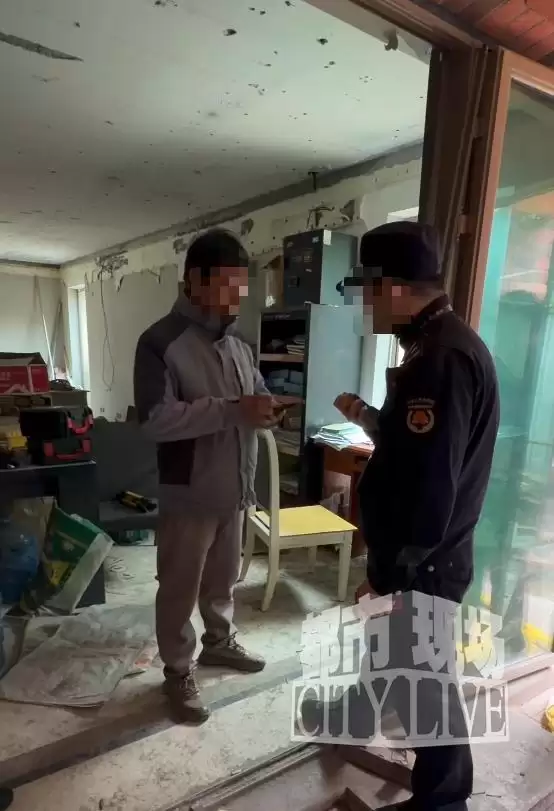 上海豪宅私挖300平地下室 致邻居房屋开裂 立案