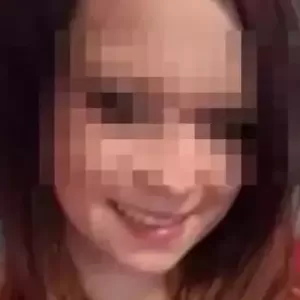 美女惨遭恐怖电锯分尸 肢解尸块 男友：她被恶灵附身