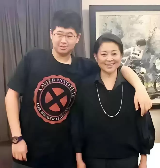 倪萍：儿子今年26岁了，我有两个担心...
