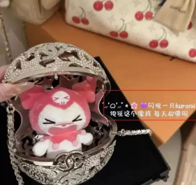 撑不住了！懒懒变卖王思聪送的奢侈品 分手传言怕是已成真