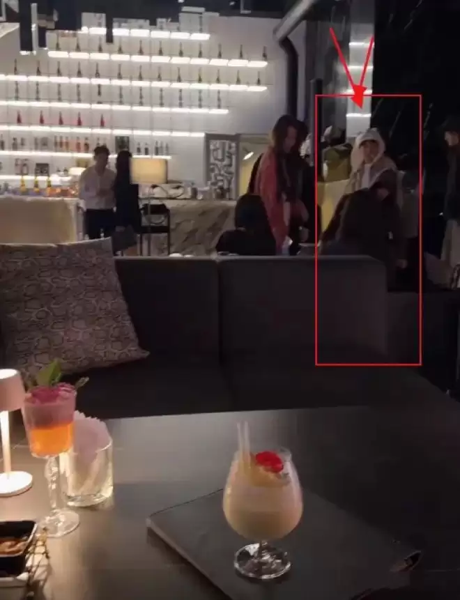 撑不住了！懒懒变卖王思聪送的奢侈品 分手传言怕是已成真