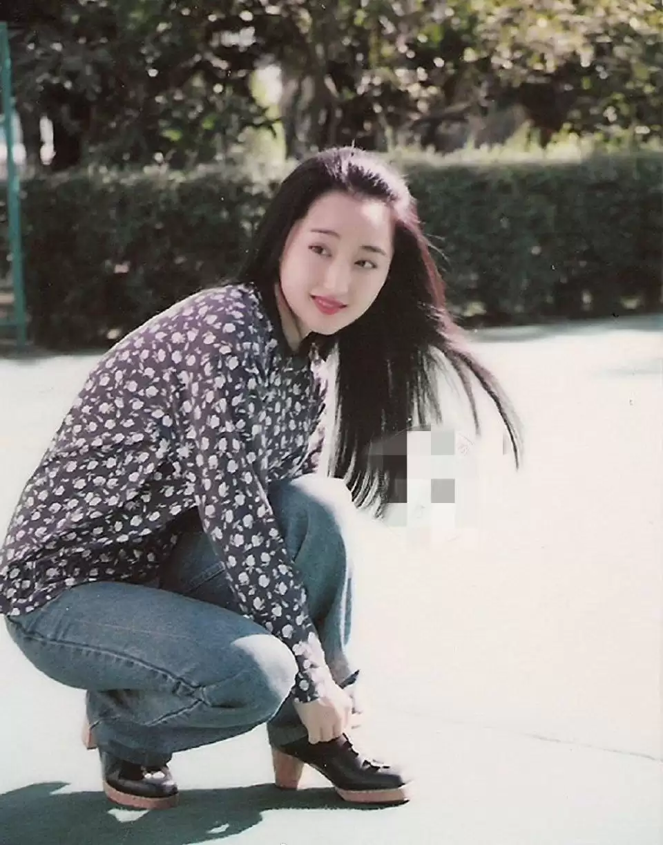 杨钰莹近况曝光：每天打理菜园子，生活平淡
