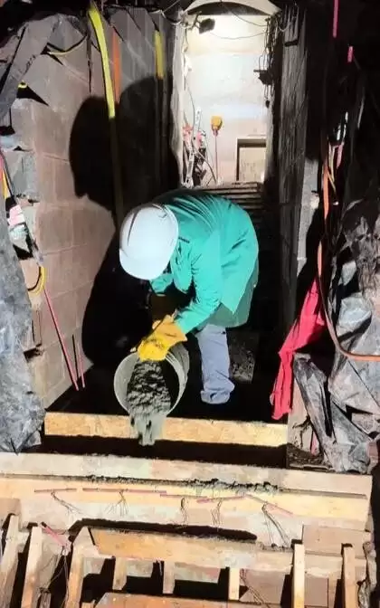 程序员妹子挖地道上瘾 家里有个24米深大洞