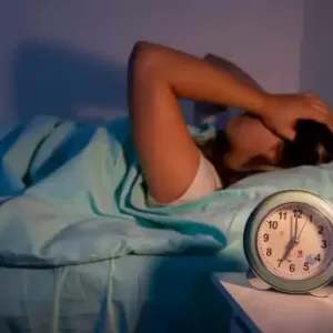 研究：这5种睡眠坏习惯 恐加速大脑老化
