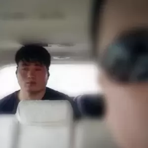 那个开日系车被“爱国青年”砸穿脑袋的中国人
