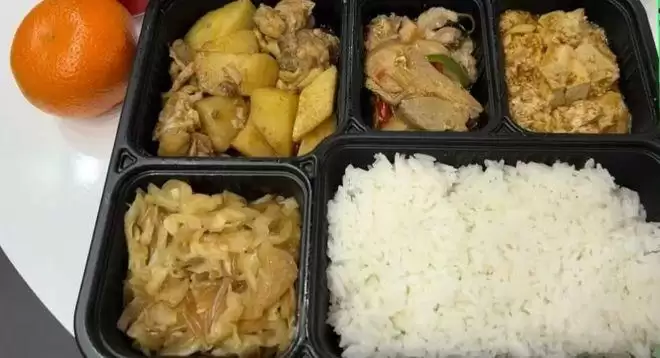 中200人在德吃20欧元盒饭上吐下泄 餐馆：只是肉没煮熟