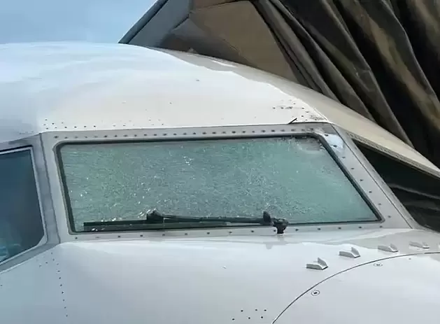 美联航737 MAX遭猛烈撞击 官方调查真相竟是…