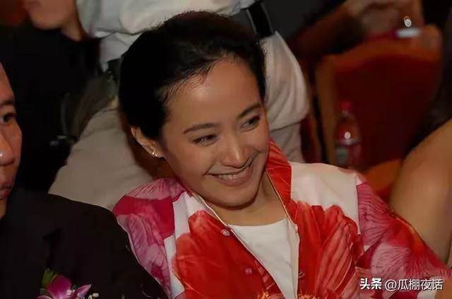 嫁大13岁名导被捧红，丈夫病逝后不愿再演戏