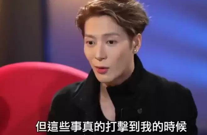 王嘉尔再谈患抑郁症时经历：曾喝醉睡在街上，想过不再活下去