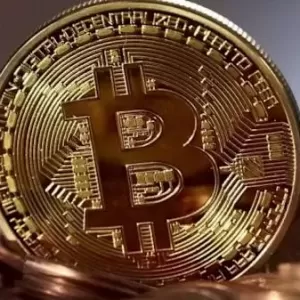 比特币跌破8.2万美元，你必须知道这10件事