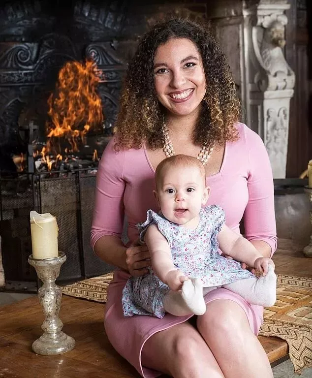 英国老贵族全球征婚:会生儿子 开飞机 年龄不超40...