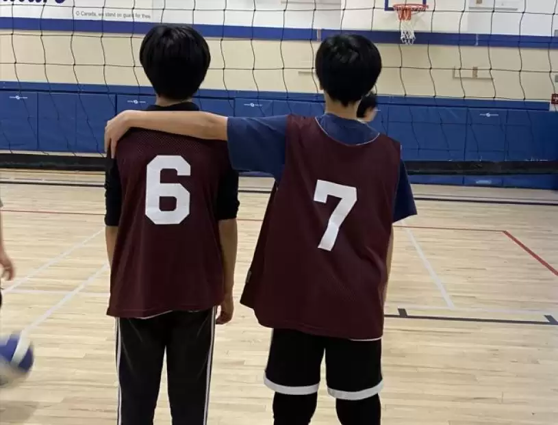 “67”一词为何如此流行？列治文小学又为何临时取消“67日”活动？