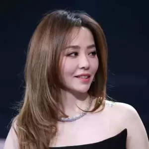 走上大S老路?41岁疾病缠身的张靓颖,给内娱明星敲响了警钟