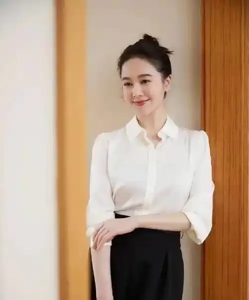 她曾是体操冠军 被姜文带进娱乐圈，绯闻好多